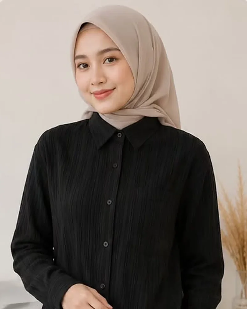 Luna Blouse, photo 2 of 4